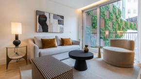 Deluxe 1 BDR Apartment W/ Pool View by LovelyStay